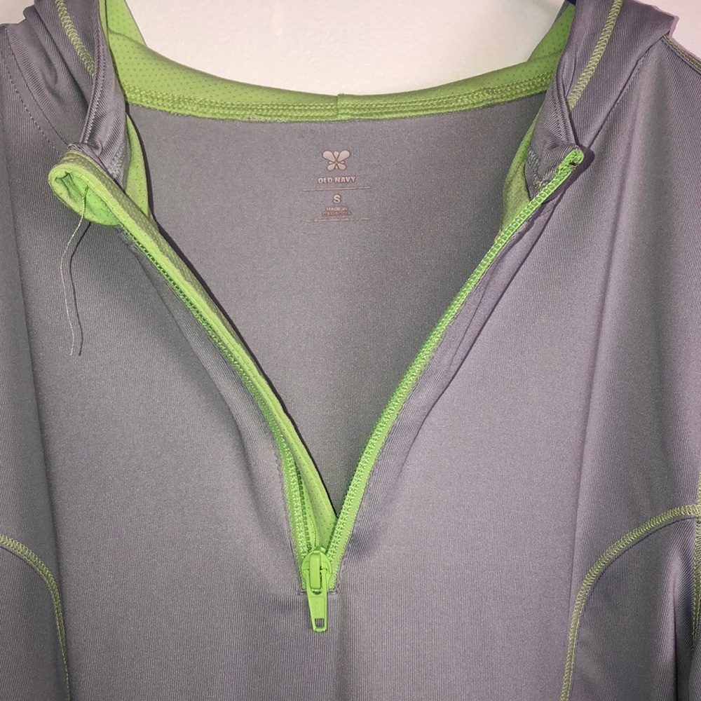 Workout top/ long sleeve